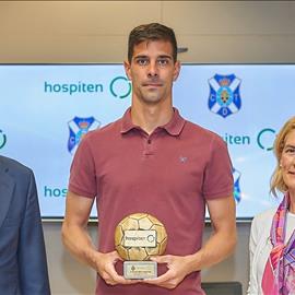 Dani Hernández se ha alzado, esta temporada 2017/18 que acaba de finalizar, como el jugador MVP Hospiten para los seguidores del CD Tenerife.