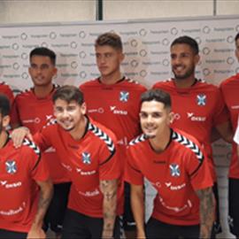El CD Tenerife arranca la temporada 2019/20 con los reconocimientos médicos en Hospiten Rambla
