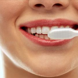 Hospiten warns of the dangers of neglecting oral health in summer